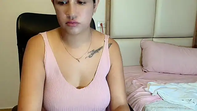 sara2520 online show from 05-01-26, 11:09