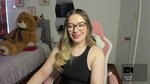 Snapshot of samysweet_8 chatting on 07-01-26, 01:34 samysweet 8 online show from 07-01-26, 01:34