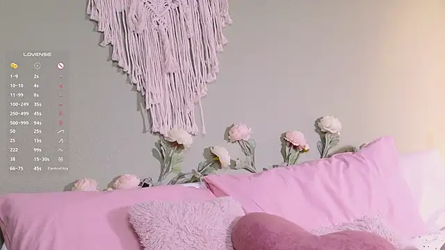 Rinas secret online show from 09-18-25, 08:05