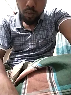 Snapshot of chittagong77 chatting on 04-26-26, 05:43 chittagong77 online show from 04-26-26, 05:43