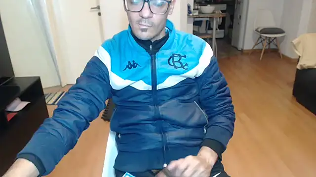 Snapshot of guachin_hunk chatting on 06-22-26, 04:31 guachin hunk online show from 06-22-26, 04:31