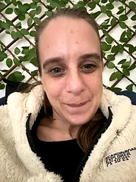 LadyChantale online show from 11-24-25, 06:13