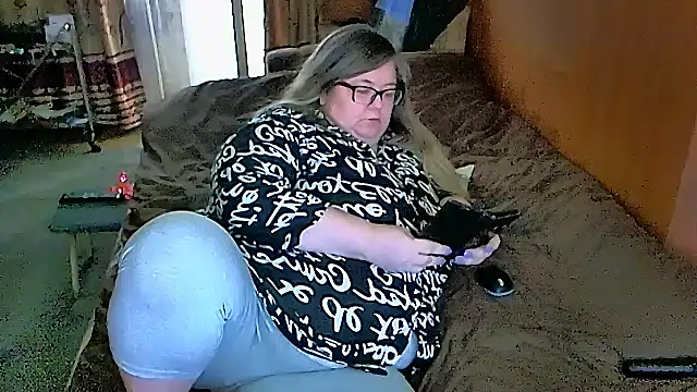 Snapshot of sex2 chatting on 03-17-25, 05:23 sex2 online show from 03-17-25, 05:23