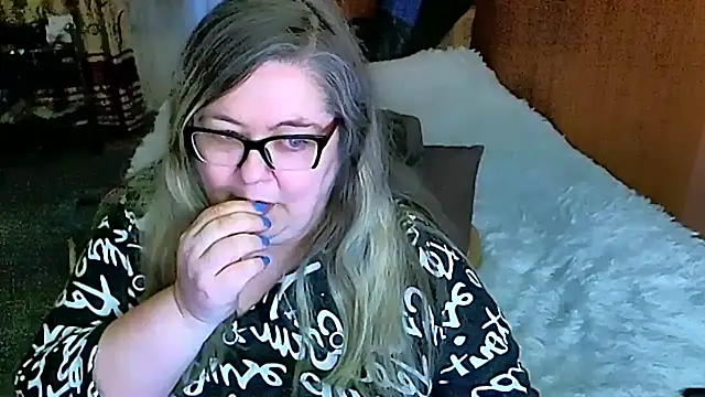 Snapshot of sex2 chatting on 03-18-25, 08:58 sex2 online show from 03-18-25, 08:58