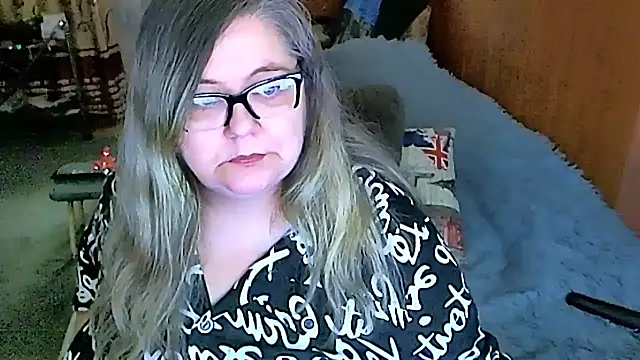 Snapshot of sex2 chatting on 03-19-25, 01:43 sex2 online show from 03-19-25, 01:43