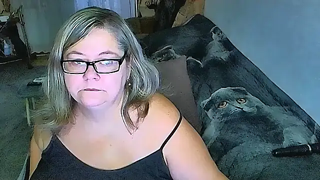 Snapshot of sex2 chatting on 09-12-25, 10:54 sex2 online show from 09-12-25, 10:54