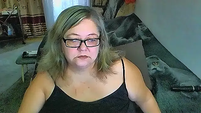 Snapshot of sex2 chatting on 09-28-25, 12:05 sex2 online show from 09-28-25, 12:05