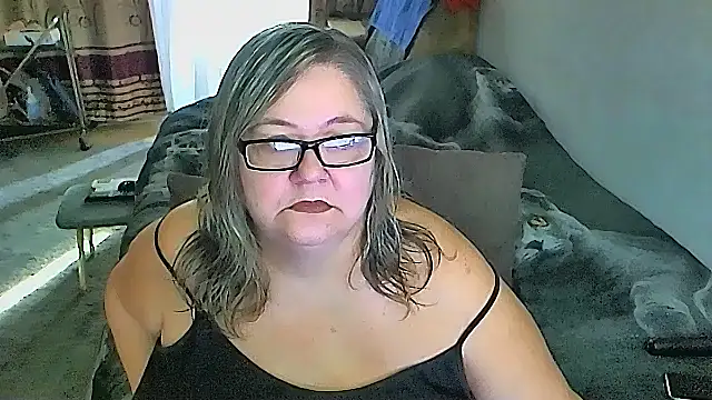 Snapshot of sex2 chatting on 10-08-25, 01:14 sex2 online show from 10-08-25, 01:14