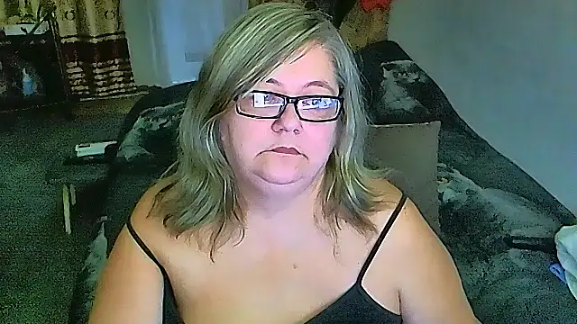 Snapshot of sex2 chatting on 10-10-25, 08:46 sex2 online show from 10-10-25, 08:46