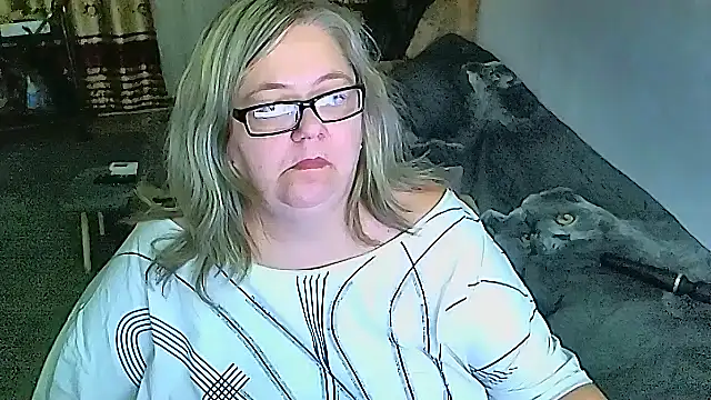 Snapshot of sex2 chatting on 10-21-25, 09:37 sex2 online show from 10-21-25, 09:37