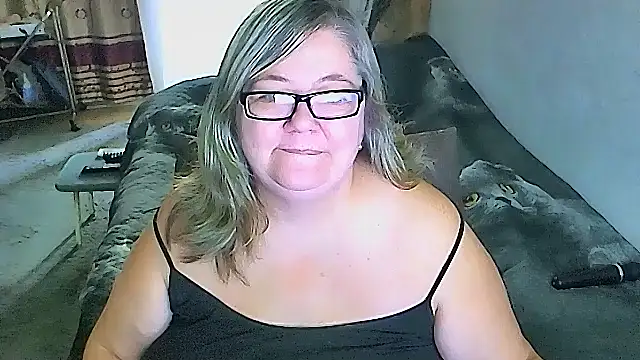 Snapshot of sex2 chatting on 11-04-25, 02:21 sex2 online show from 11-04-25, 02:21