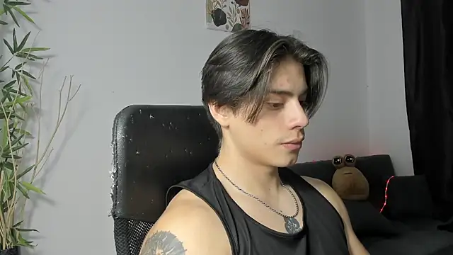 Giordano Russo online show from 01-03-25, 01:38