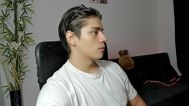 Giordano Russo online show from 01-12-25, 05:45