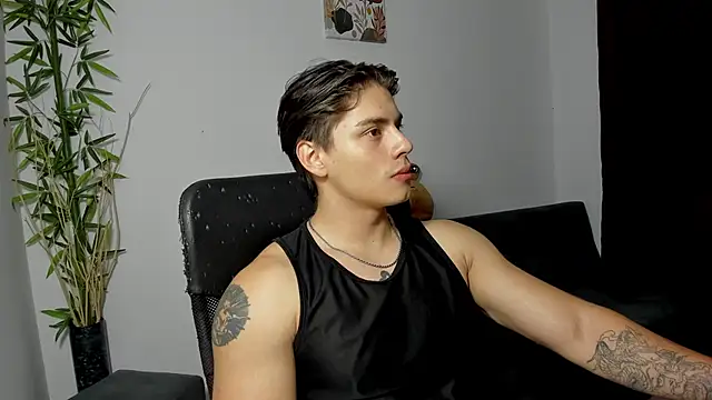 Giordano Russo online show from 02-12-25, 02:35