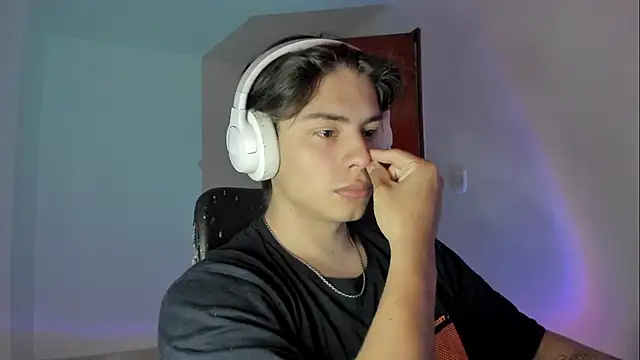 Giordano Russo online show from 10-24-25, 09:22