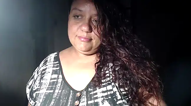 Snapshot of Lauren_baby chatting on 02-22-25, 05:34 Lauren baby online show from 02-22-25, 05:34