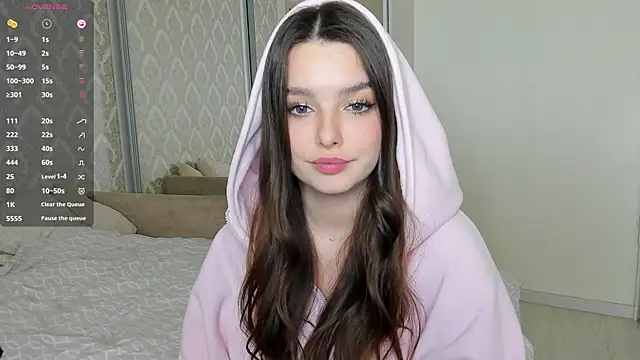 Snapshot of Victoria_Karma chatting on 12-15-24, 03:42 Victoria Karma online show from 12-15-24, 03:42