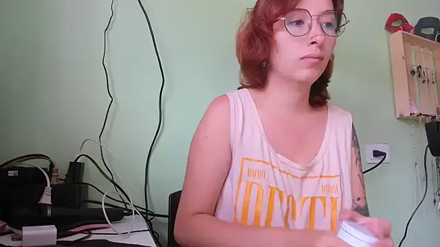 Snapshot of Ginger_Sweetty chatting on 07-12-26, 09:39 Ginger Sweetty online show from 07-12-26, 09:39