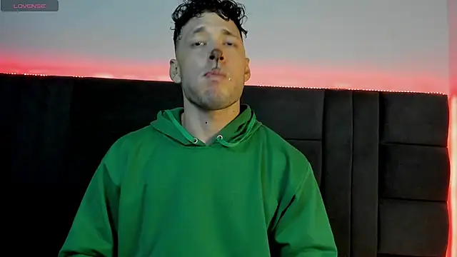 alejandro  2 online show from 06-03-26, 01:25