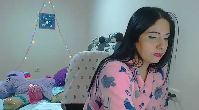 sahtlove1 online show from 12-11-24, 03:02