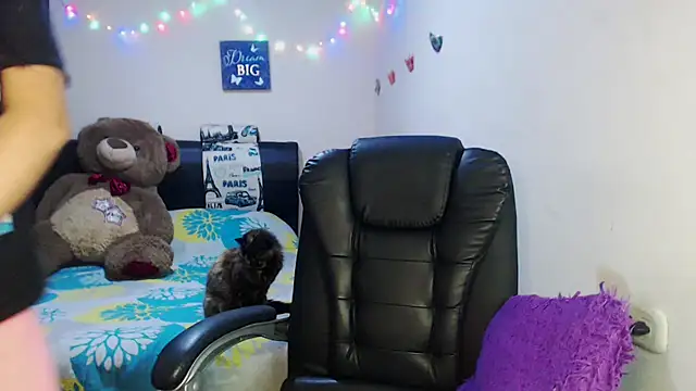 sahtlove1 online show from 11-04-25, 12:32