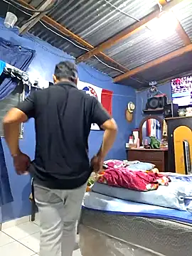 Eumanzor online show from 02-03-26, 01:59