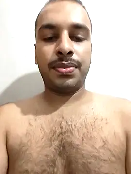 Snapshot of vishnuvinod_india chatting on 02-18-25, 12:28 vishnuvinod india online show from 02-18-25, 12:28