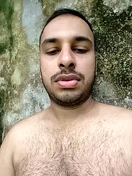 Snapshot of vishnuvinod_india chatting on 09-11-25, 05:07 vishnuvinod india online show from 09-11-25, 05:07