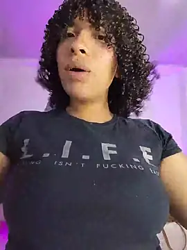 DannaBerry online show from 10-31-25, 03:57