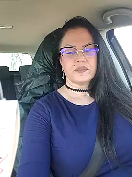 x  KHALEESI  x online show from 03-11-26, 09:37