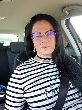 x  KHALEESI  x online show from 04-05-26, 07:49