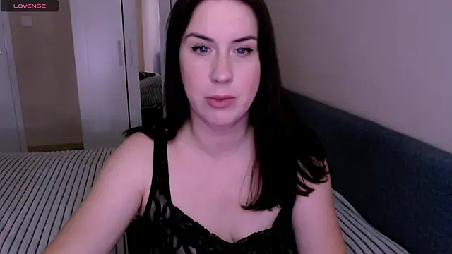 Snapshot of LadyStacy chatting on 05-18-26, 07:47 LadyStacy online show from 05-18-26, 07:47