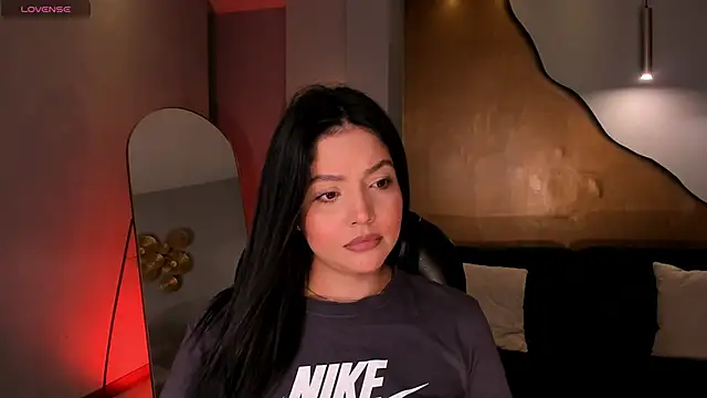 NinaMichelle online show from 02-13-26, 06:48