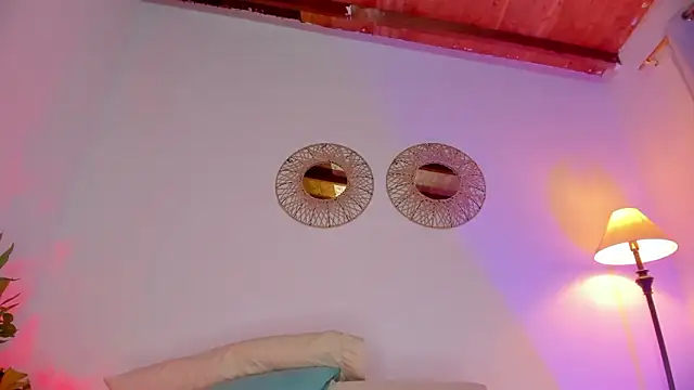 Snapshot of hot_booty_ chatting on 02-24-26, 11:58 hot booty online show from 02-24-26, 11:58