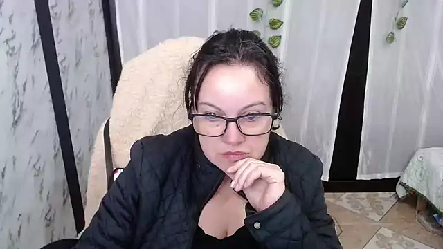 Sonialorens  online show from 03-13-25, 03:06