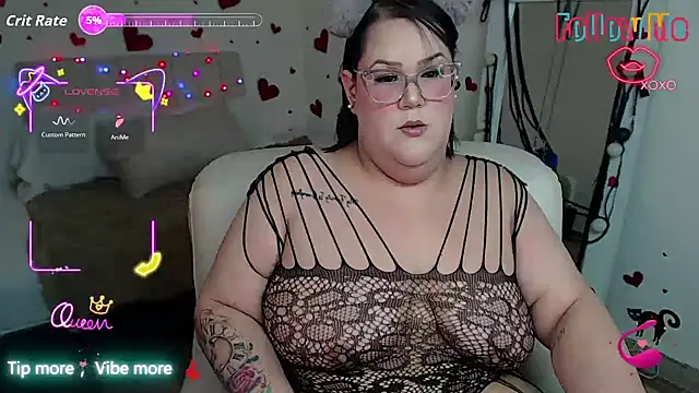 Snapshot of GiannaMorrys chatting on 01-17-26, 01:27 GiannaMorrys online show from 01-17-26, 01:27