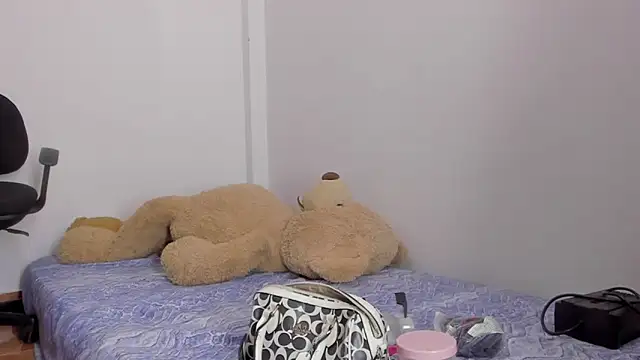 Emma lean online show from 09-17-25, 11:12