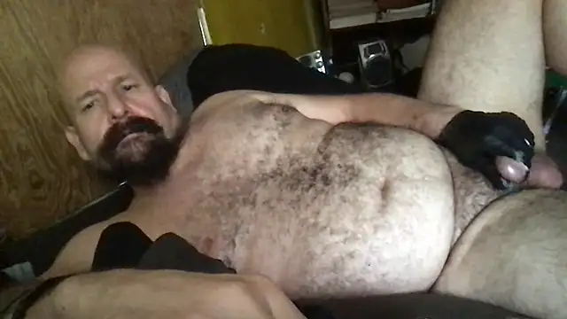 madmaxmiami online show from 11-19-25, 05:02