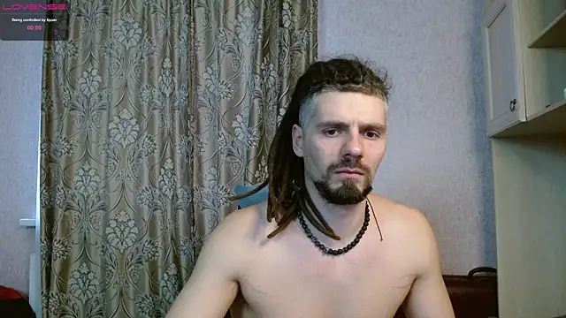 Aestheticguy101 online show from 02-17-25, 01:32