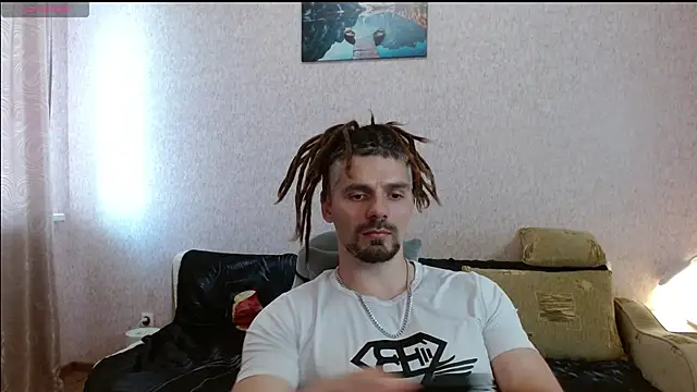 Aestheticguy101 online show from 06-11-26, 02:59