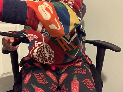 RylHoneyy online show from 12-12-24, 06:36