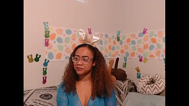 RylHoneyy online show from 04-05-26, 01:03