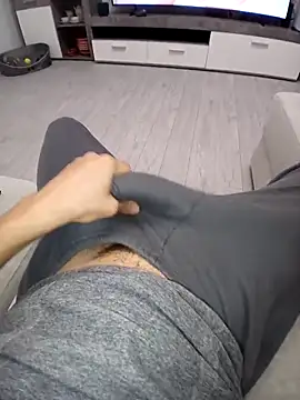 Snapshot of QuietBoy chatting on 10-29-25, 11:56 QuietBoy online show from 10-29-25, 11:56