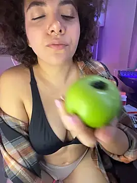 Emma Wish online show from 11-30-25, 06:12