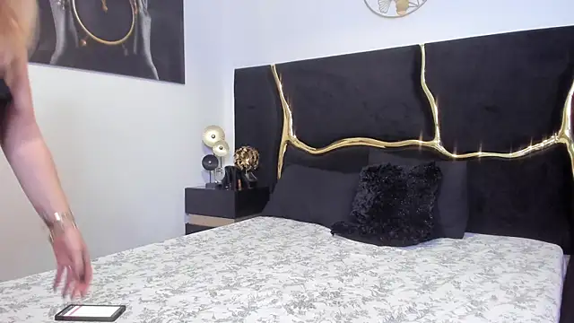 lisa2018 online show from 03-11-25, 04:32