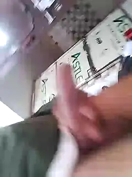 Snapshot of Pitercom chatting on 10-14-25, 03:40 Pitercom online show from 10-14-25, 03:40