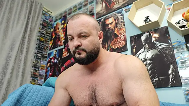 Muscle Bear online show from 10-14-25, 04:35