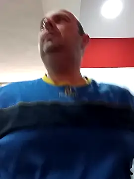 Hot-pico76 online show from 01-31-25, 08:32