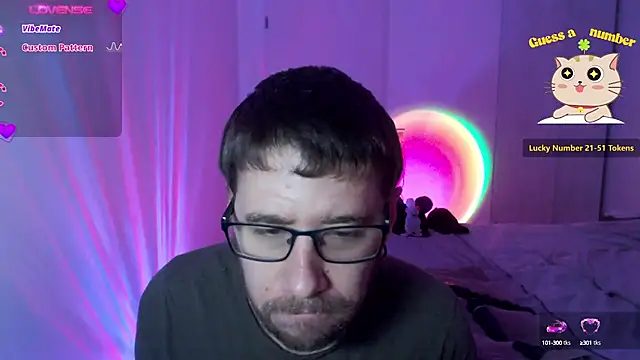 Snapshot of Thomas_Mrd chatting on 12-16-24, 04:02 Thomas Mrd online show from 12-16-24, 04:02