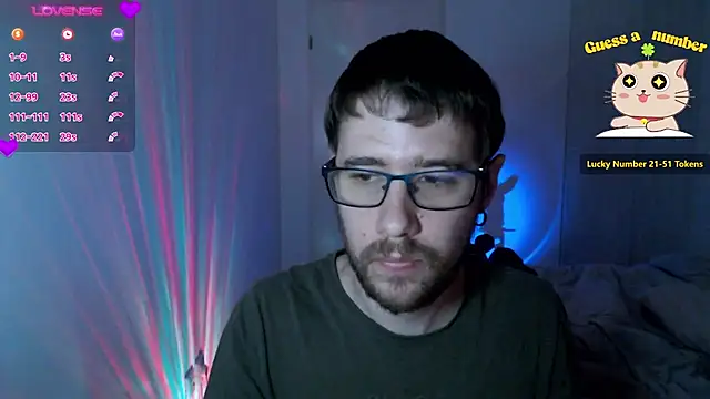 Snapshot of Thomas_Mrd chatting on 12-17-24, 04:12 Thomas Mrd online show from 12-17-24, 04:12